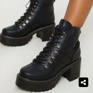 NEW PRETTY LITTLE THING (PLT) BLACK CHUNKY PLATFORM BOOT (LACE UP) 🥾💀🖤